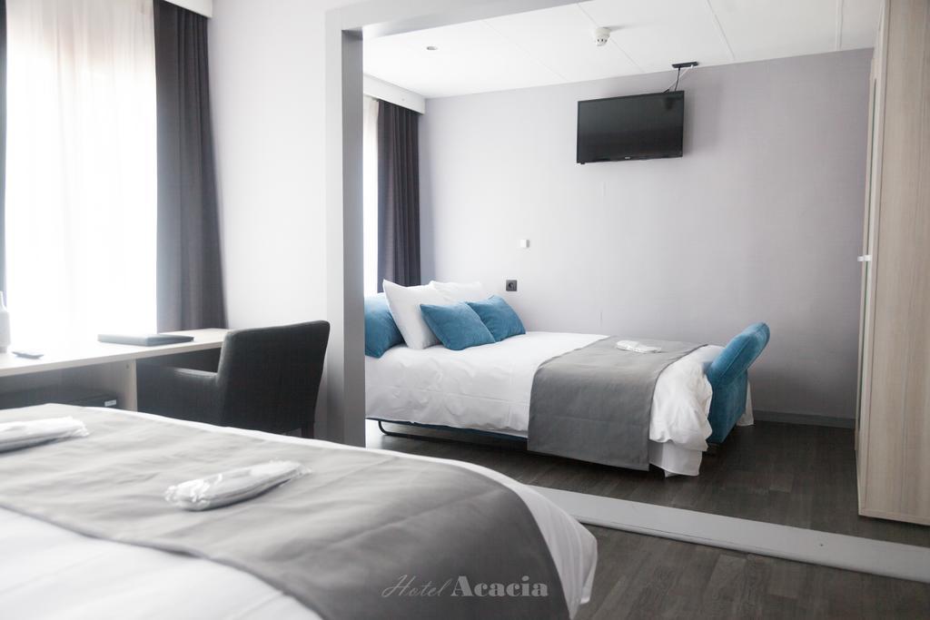 Hotel Acacia บลังเคนเบอร์เก ภายนอก รูปภาพ