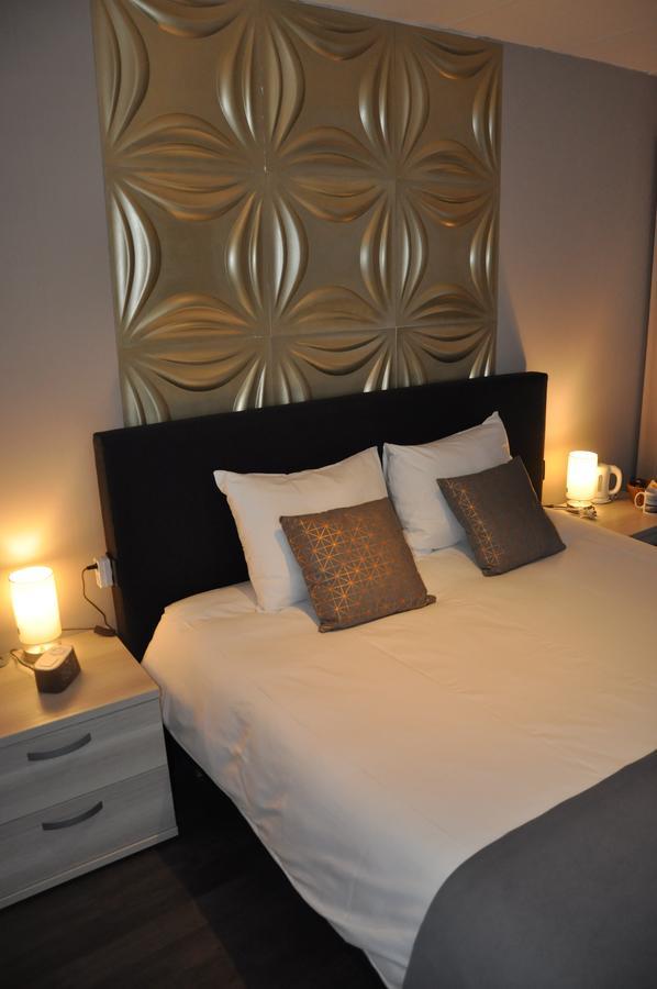 Hotel Acacia บลังเคนเบอร์เก ภายนอก รูปภาพ