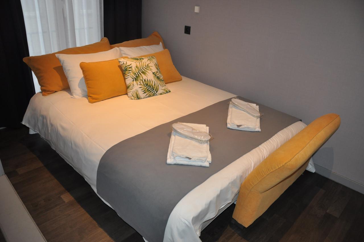 Hotel Acacia บลังเคนเบอร์เก ภายนอก รูปภาพ